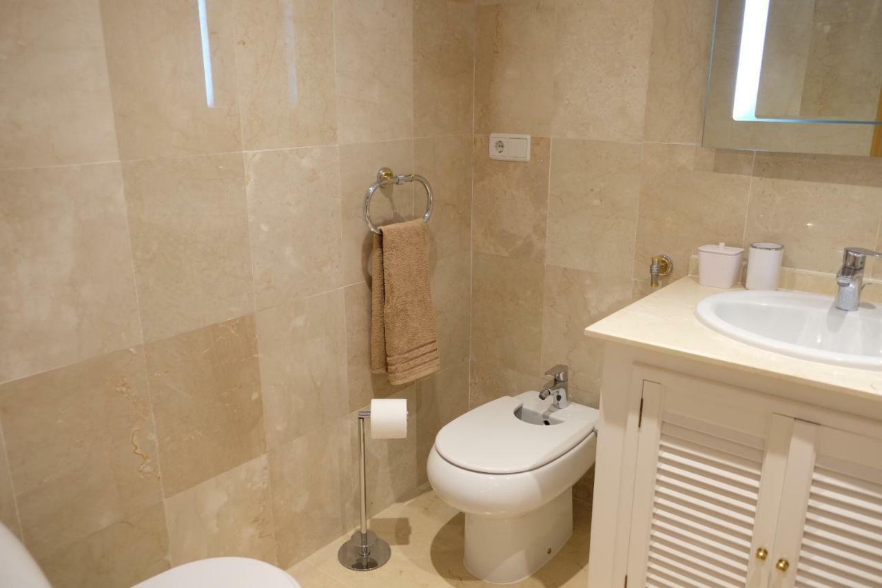 Luxury Modern Apartment With Terrace, Pool And Garage! Marbella Exterior photo